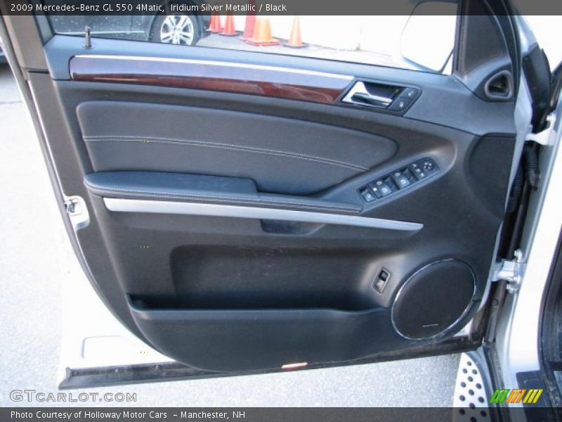 Door Panel of 2009 GL 550 4Matic