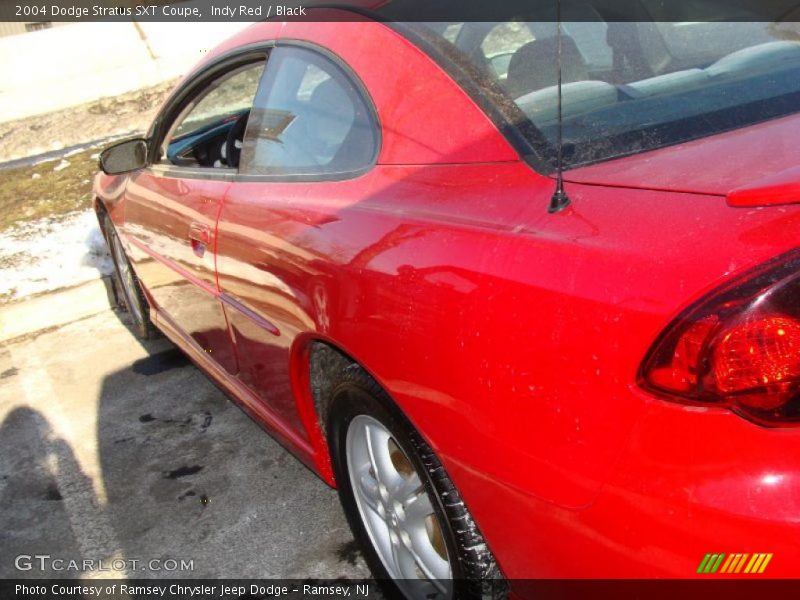 Indy Red / Black 2004 Dodge Stratus SXT Coupe