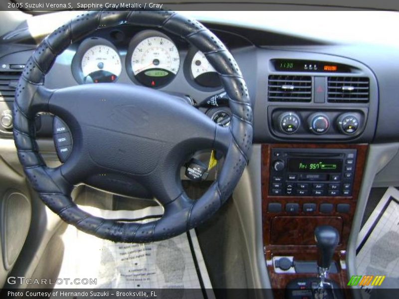 Sapphire Gray Metallic / Gray 2005 Suzuki Verona S