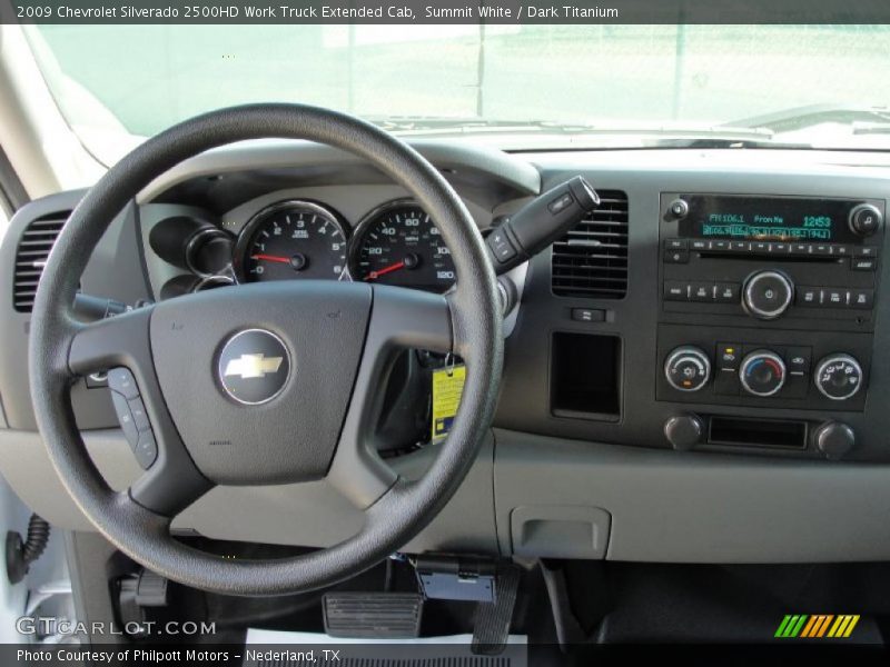 Dashboard of 2009 Silverado 2500HD Work Truck Extended Cab