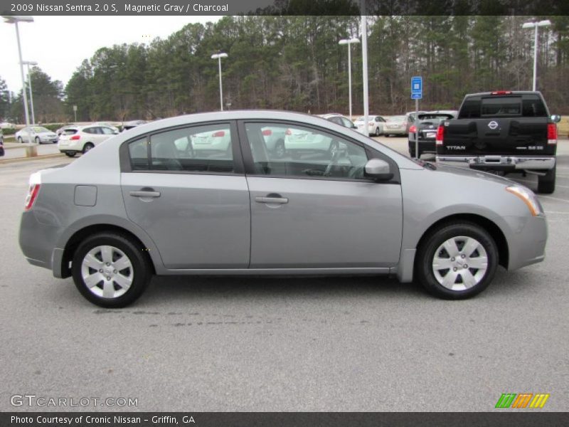 Magnetic Gray / Charcoal 2009 Nissan Sentra 2.0 S