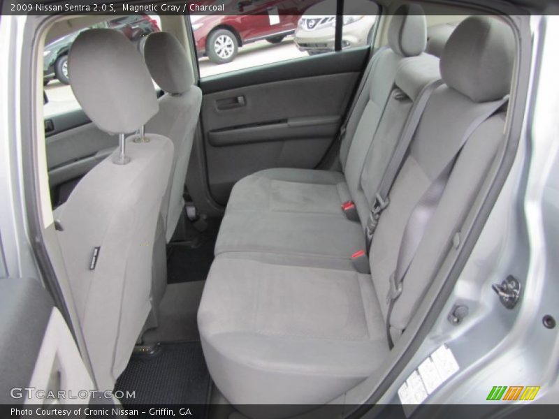 Magnetic Gray / Charcoal 2009 Nissan Sentra 2.0 S