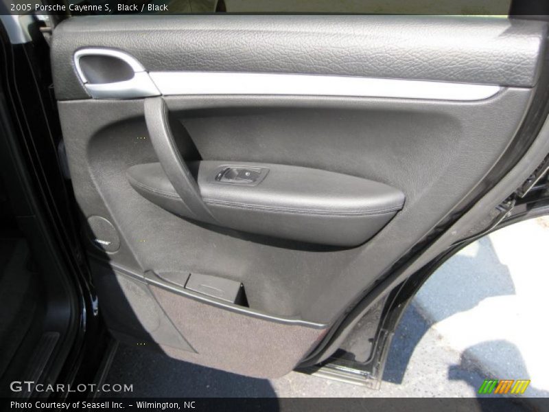 Black / Black 2005 Porsche Cayenne S