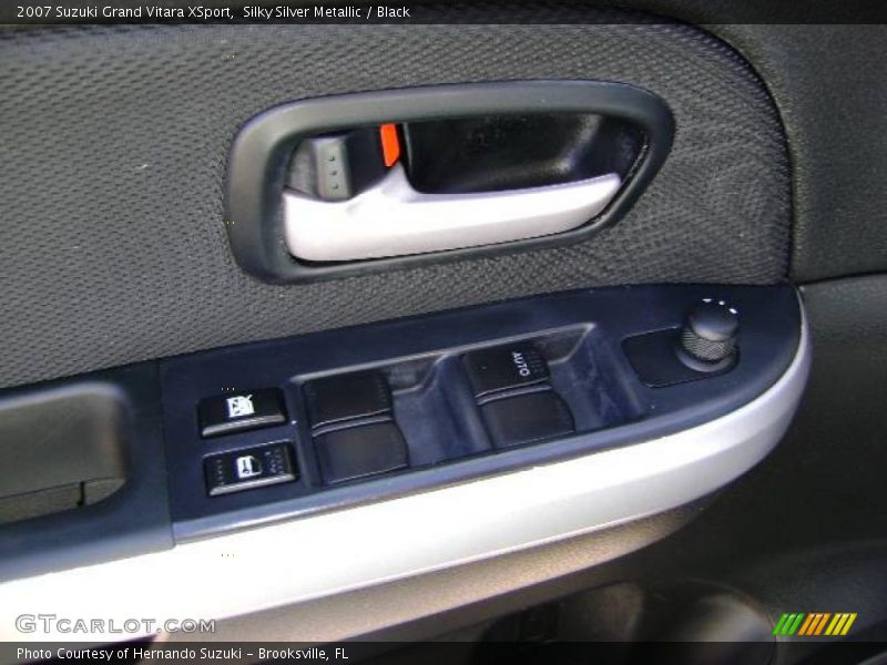 Silky Silver Metallic / Black 2007 Suzuki Grand Vitara XSport