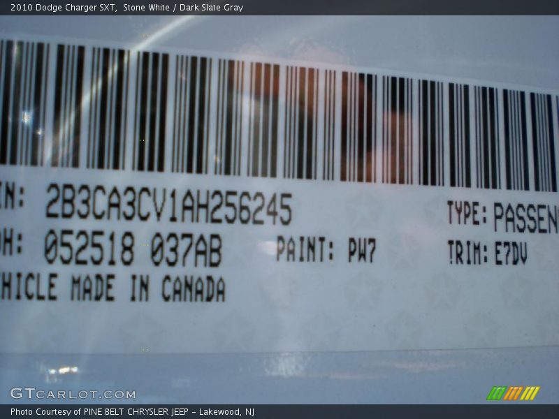 Stone White / Dark Slate Gray 2010 Dodge Charger SXT