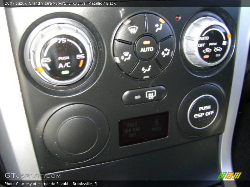 Silky Silver Metallic / Black 2007 Suzuki Grand Vitara XSport