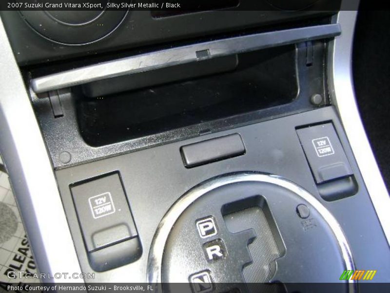 Silky Silver Metallic / Black 2007 Suzuki Grand Vitara XSport