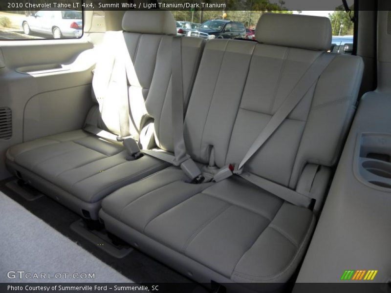 Summit White / Light Titanium/Dark Titanium 2010 Chevrolet Tahoe LT 4x4