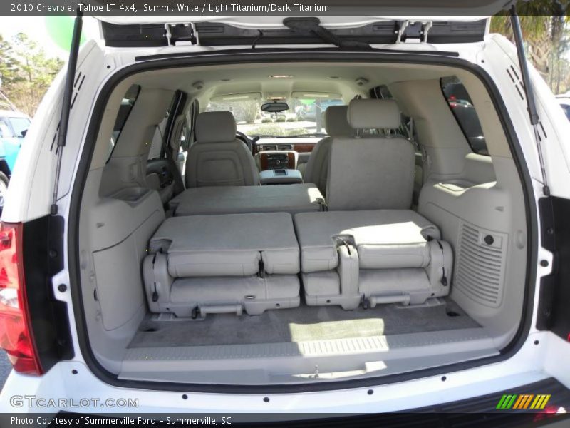 Summit White / Light Titanium/Dark Titanium 2010 Chevrolet Tahoe LT 4x4