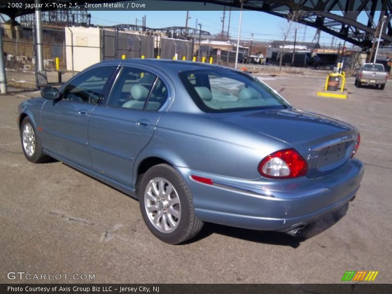 Zircon Metallic / Dove 2002 Jaguar X-Type 2.5