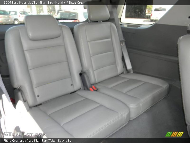  2006 Freestyle SEL Shale Grey Interior