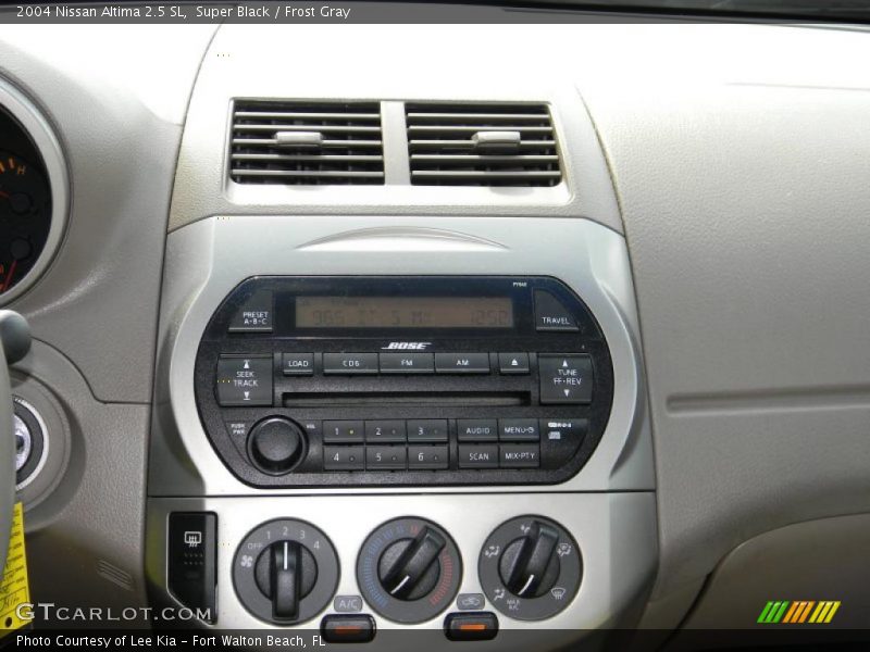 Super Black / Frost Gray 2004 Nissan Altima 2.5 SL