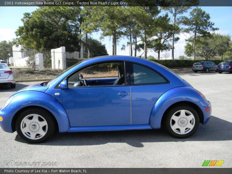 Techno Blue Pearl / Light Grey 2001 Volkswagen New Beetle GLS Coupe