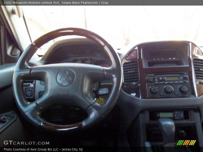 Solano Black Pearlescent / Gray 2002 Mitsubishi Montero Limited 4x4