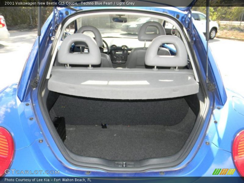  2001 New Beetle GLS Coupe Trunk