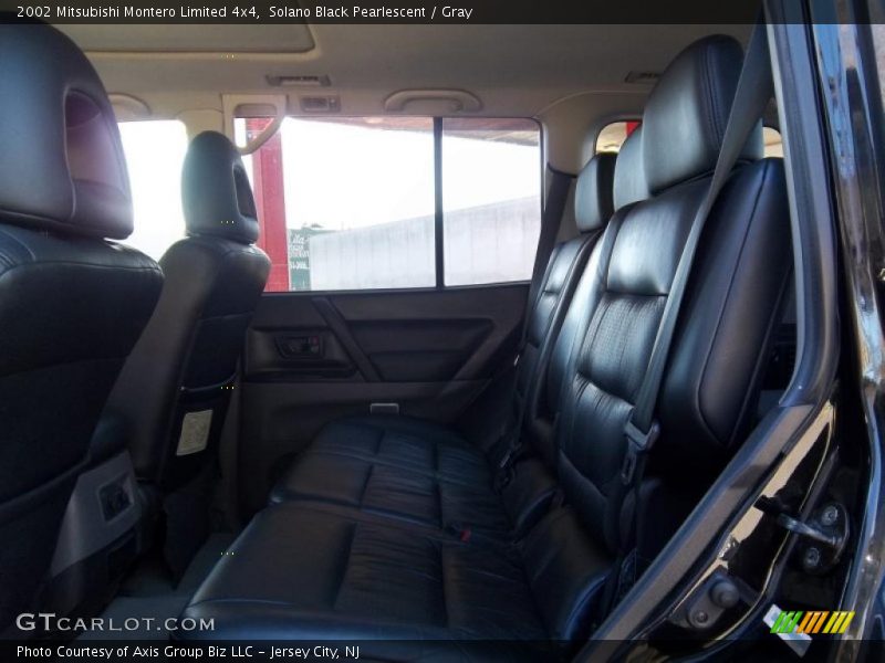 Solano Black Pearlescent / Gray 2002 Mitsubishi Montero Limited 4x4