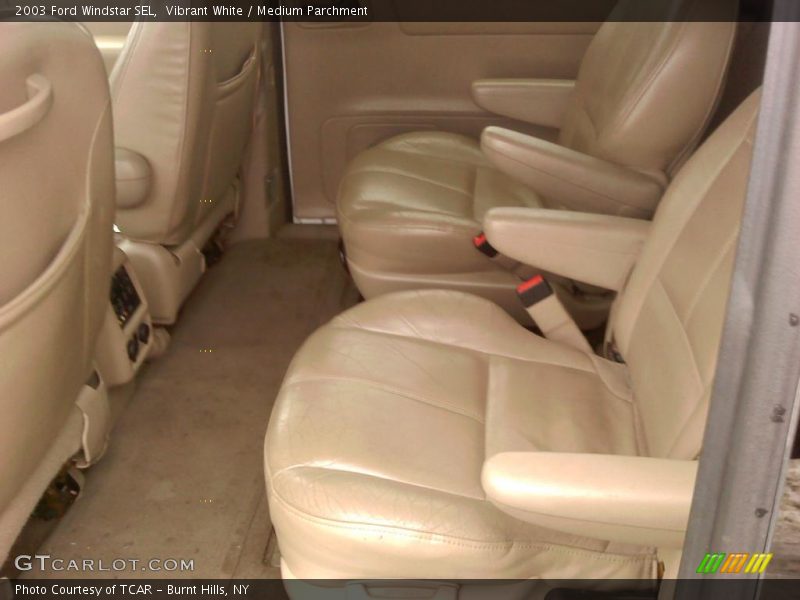  2003 Windstar SEL Medium Parchment Interior