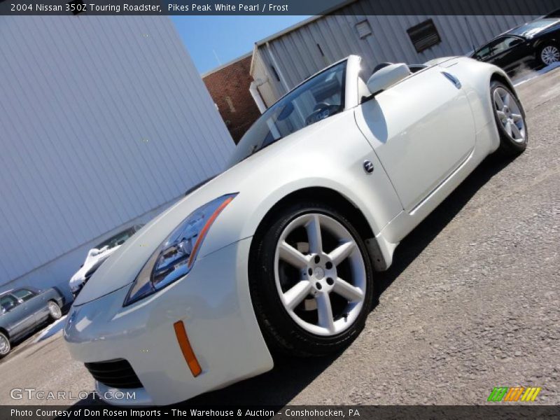 Front 3/4 View of 2004 350Z Touring Roadster