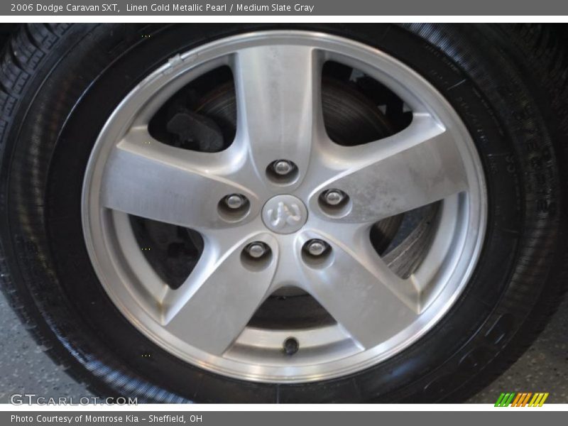 Linen Gold Metallic Pearl / Medium Slate Gray 2006 Dodge Caravan SXT