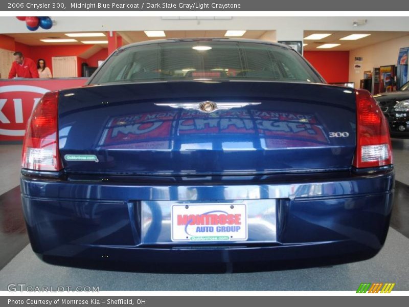 Midnight Blue Pearlcoat / Dark Slate Gray/Light Graystone 2006 Chrysler 300