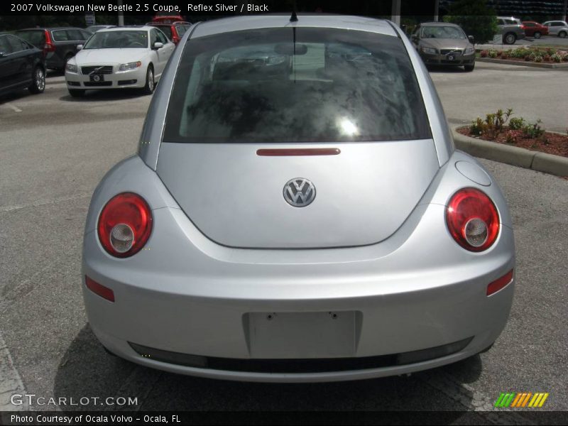 Reflex Silver / Black 2007 Volkswagen New Beetle 2.5 Coupe
