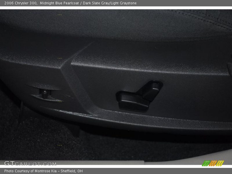 Midnight Blue Pearlcoat / Dark Slate Gray/Light Graystone 2006 Chrysler 300