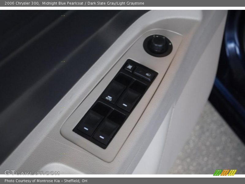 Midnight Blue Pearlcoat / Dark Slate Gray/Light Graystone 2006 Chrysler 300