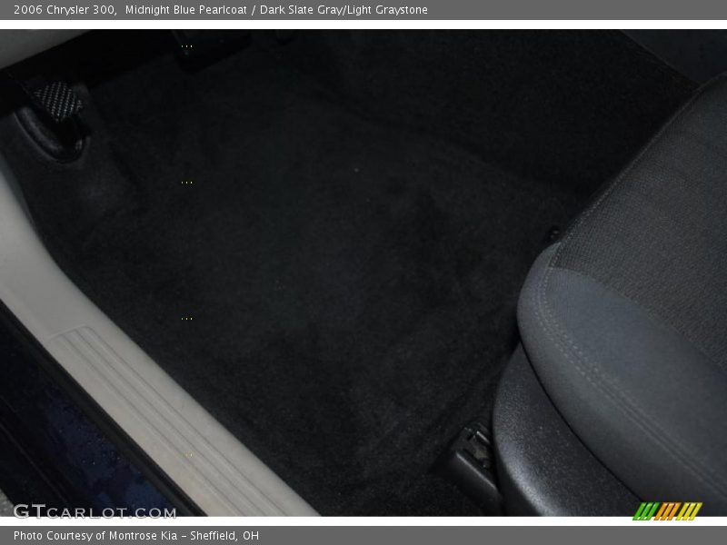 Midnight Blue Pearlcoat / Dark Slate Gray/Light Graystone 2006 Chrysler 300