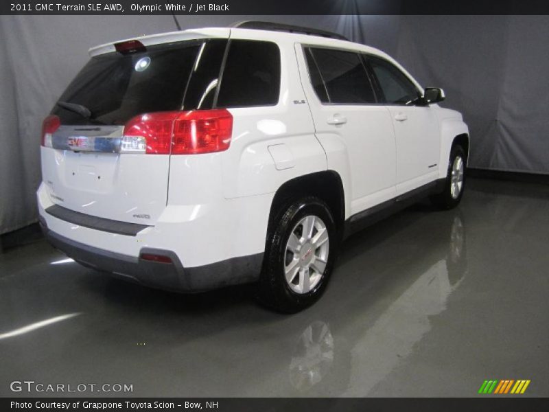 Olympic White / Jet Black 2011 GMC Terrain SLE AWD
