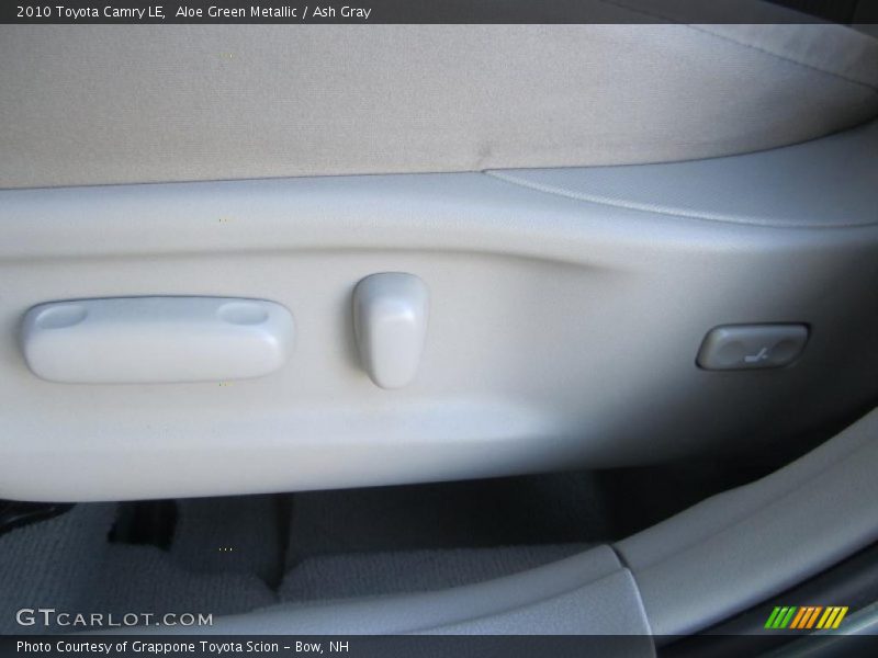 Aloe Green Metallic / Ash Gray 2010 Toyota Camry LE