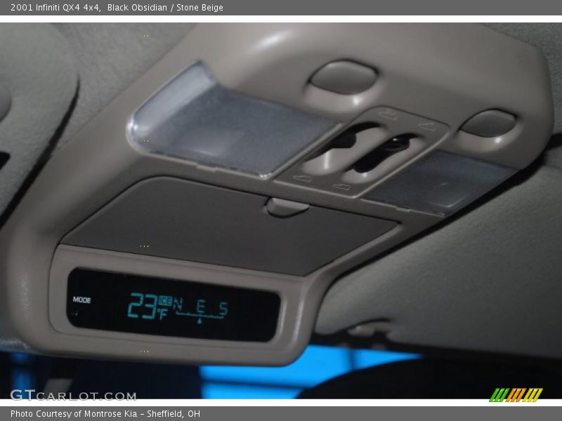 Black Obsidian / Stone Beige 2001 Infiniti QX4 4x4