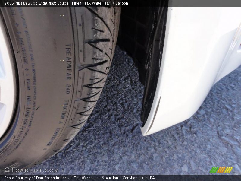 Pikes Peak White Pearl / Carbon 2005 Nissan 350Z Enthusiast Coupe