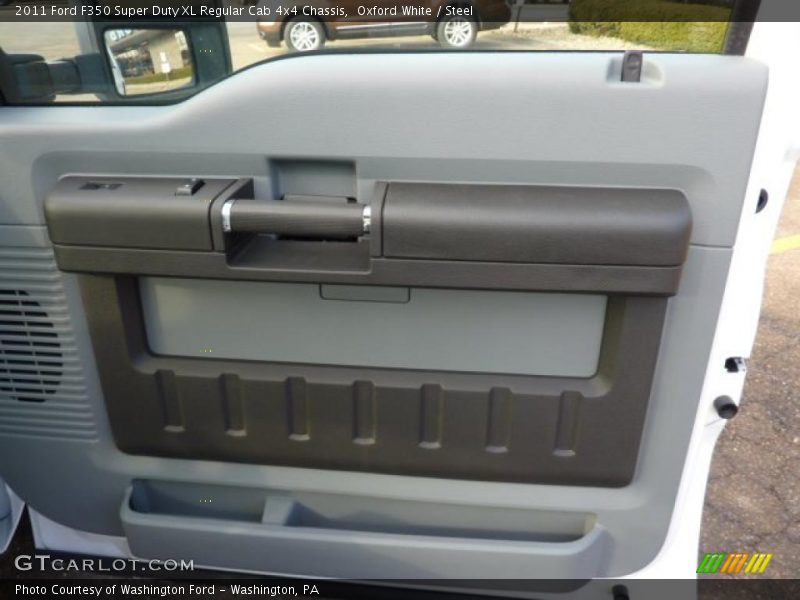 Door Panel of 2011 F350 Super Duty XL Regular Cab 4x4 Chassis