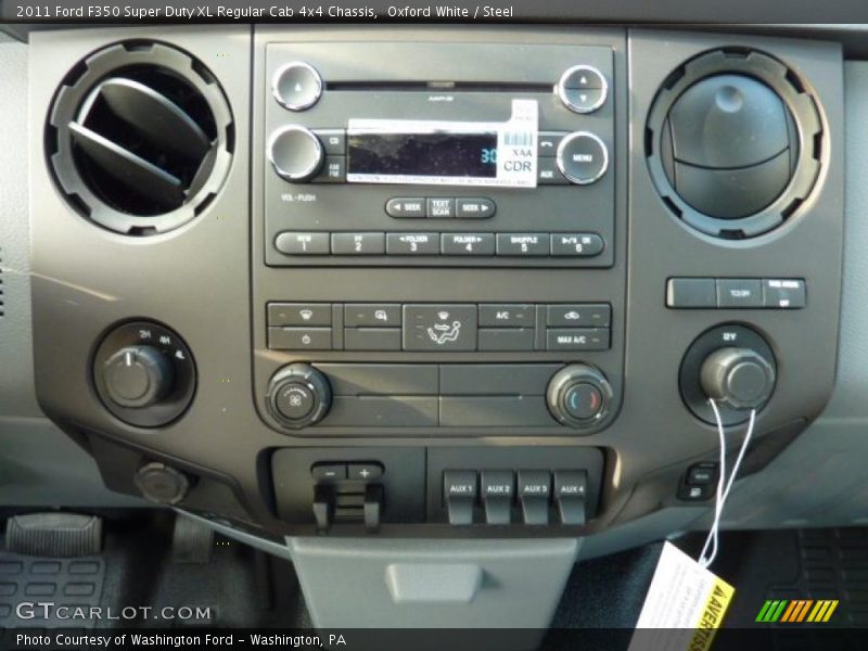 Controls of 2011 F350 Super Duty XL Regular Cab 4x4 Chassis
