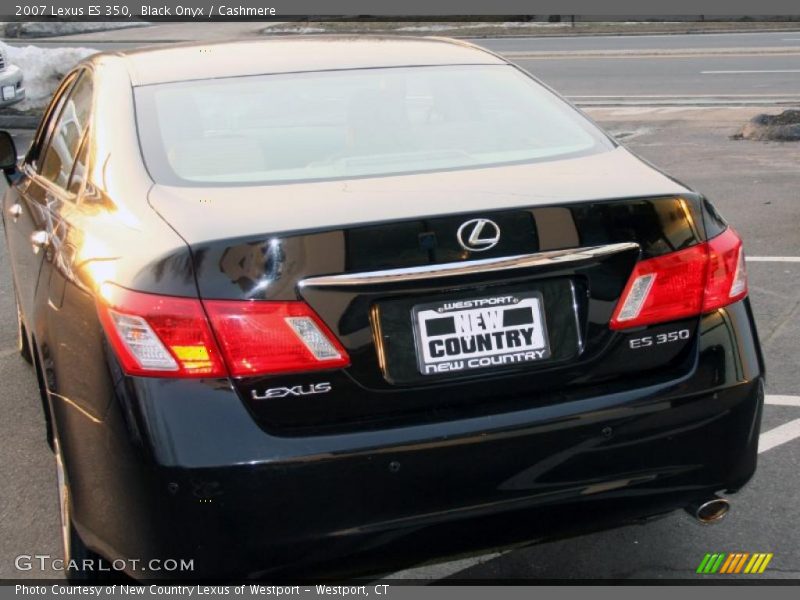 Black Onyx / Cashmere 2007 Lexus ES 350