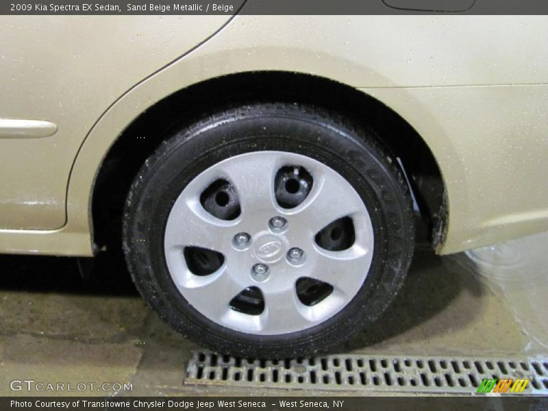 Sand Beige Metallic / Beige 2009 Kia Spectra EX Sedan