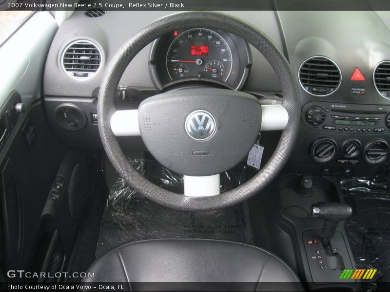 Reflex Silver / Black 2007 Volkswagen New Beetle 2.5 Coupe