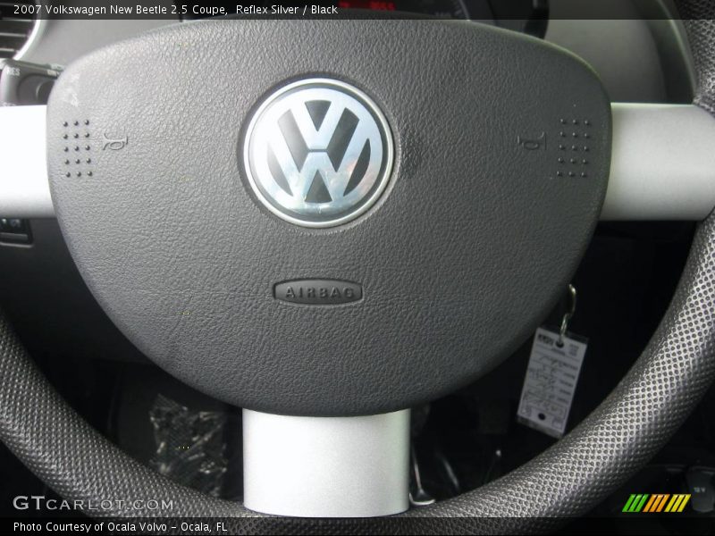 Reflex Silver / Black 2007 Volkswagen New Beetle 2.5 Coupe