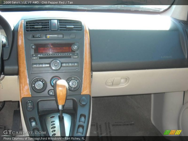 Chili Pepper Red / Tan 2006 Saturn VUE V6 AWD