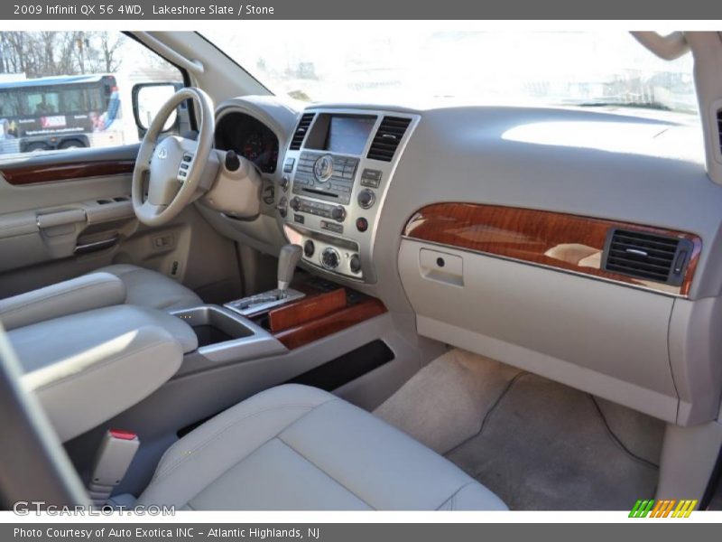 Dashboard of 2009 QX 56 4WD