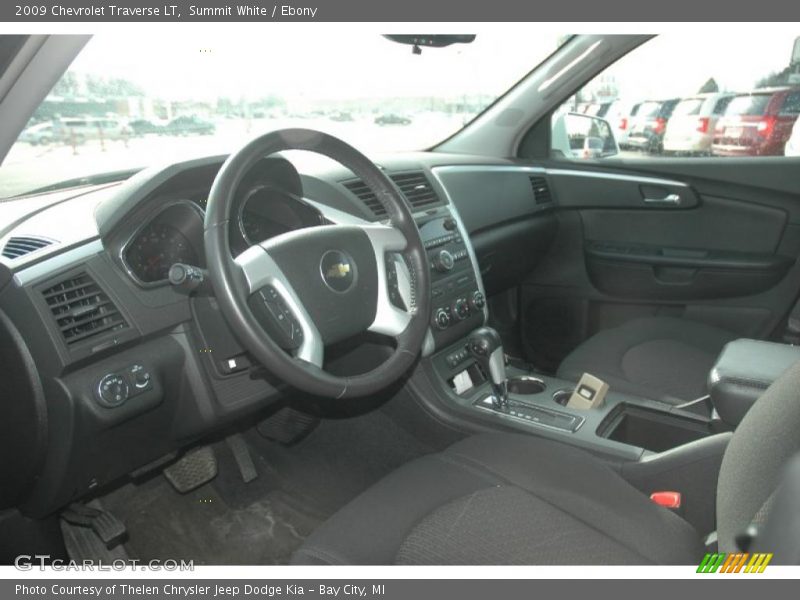 Summit White / Ebony 2009 Chevrolet Traverse LT