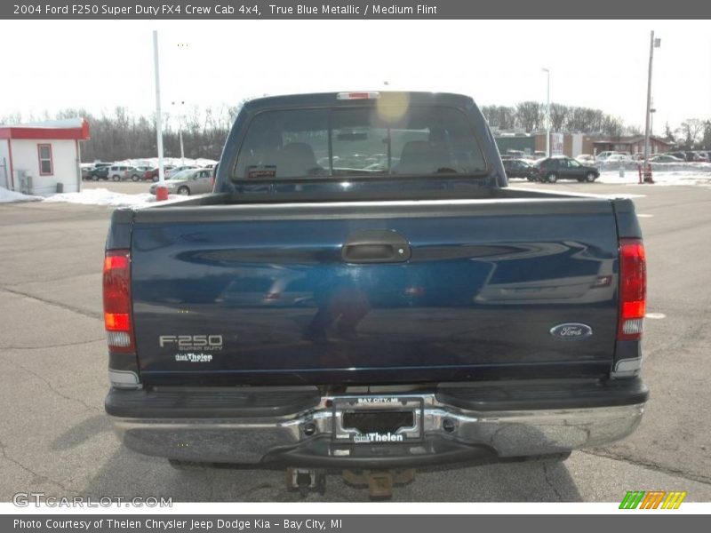 True Blue Metallic / Medium Flint 2004 Ford F250 Super Duty FX4 Crew Cab 4x4