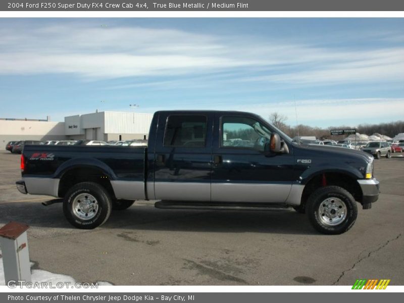 True Blue Metallic / Medium Flint 2004 Ford F250 Super Duty FX4 Crew Cab 4x4