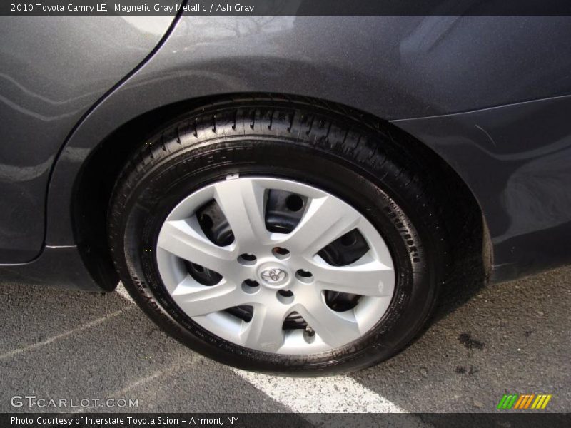 Magnetic Gray Metallic / Ash Gray 2010 Toyota Camry LE