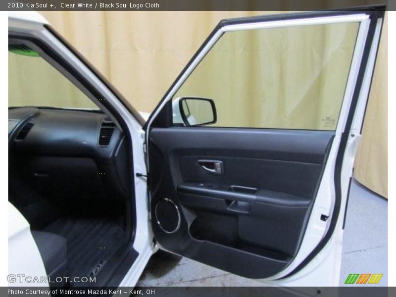 Clear White / Black Soul Logo Cloth 2010 Kia Soul +