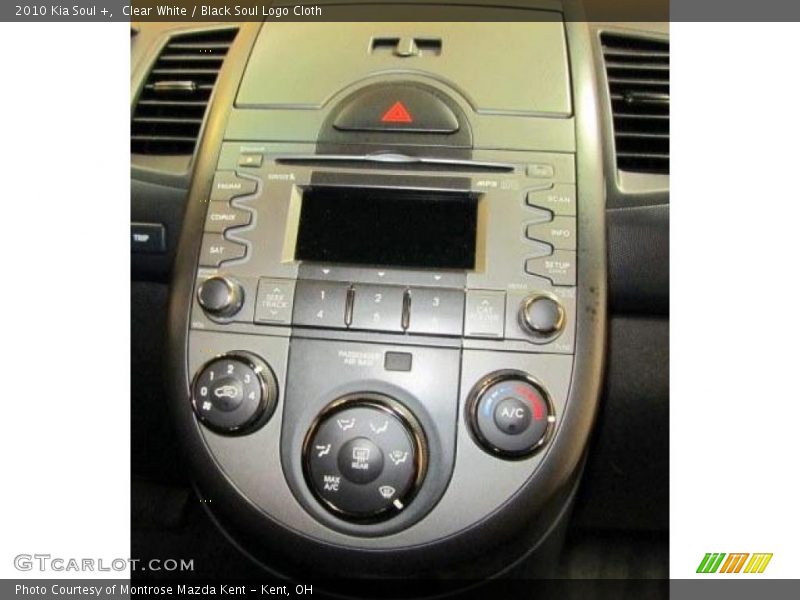 Clear White / Black Soul Logo Cloth 2010 Kia Soul +