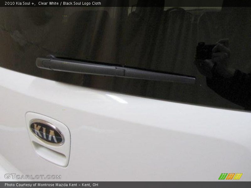 Clear White / Black Soul Logo Cloth 2010 Kia Soul +