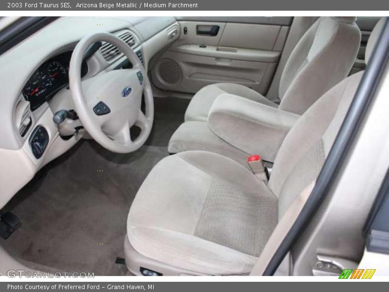  2003 Taurus SES Medium Parchment Interior