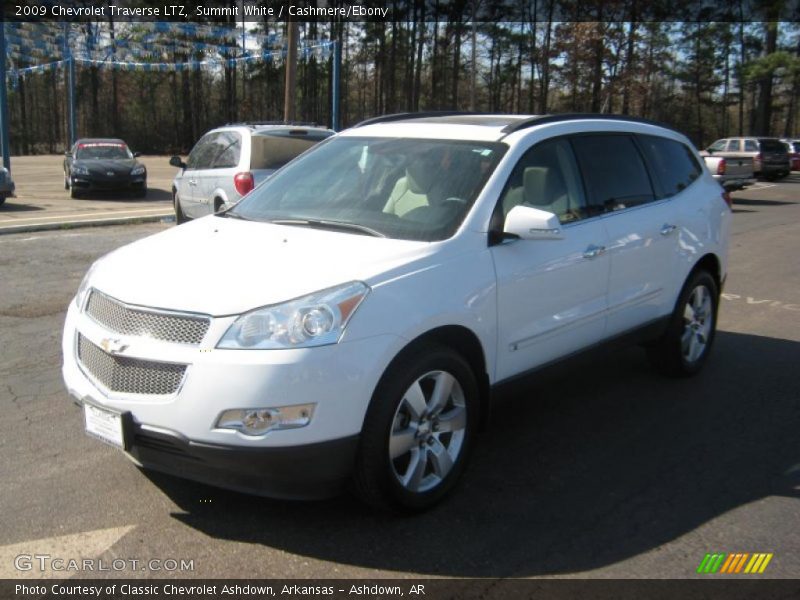 Summit White / Cashmere/Ebony 2009 Chevrolet Traverse LTZ