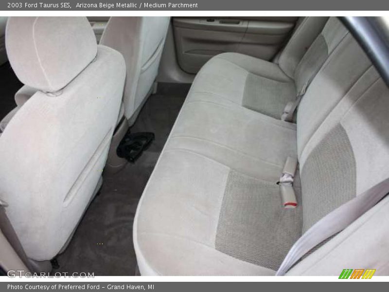 Arizona Beige Metallic / Medium Parchment 2003 Ford Taurus SES